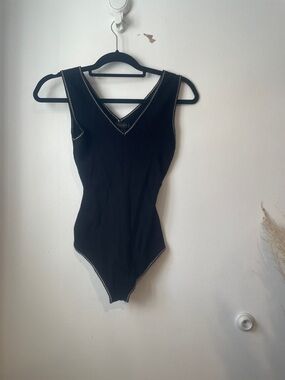 House of Harlow 1960 Black Knit Bodysuit Sz M B126